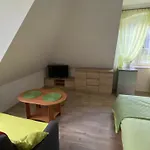 Przystan * Białogóra