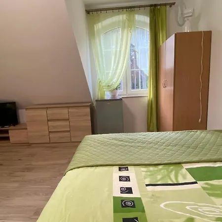 Przystan * Białogóra