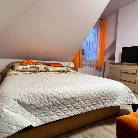 Przystan * Białogóra