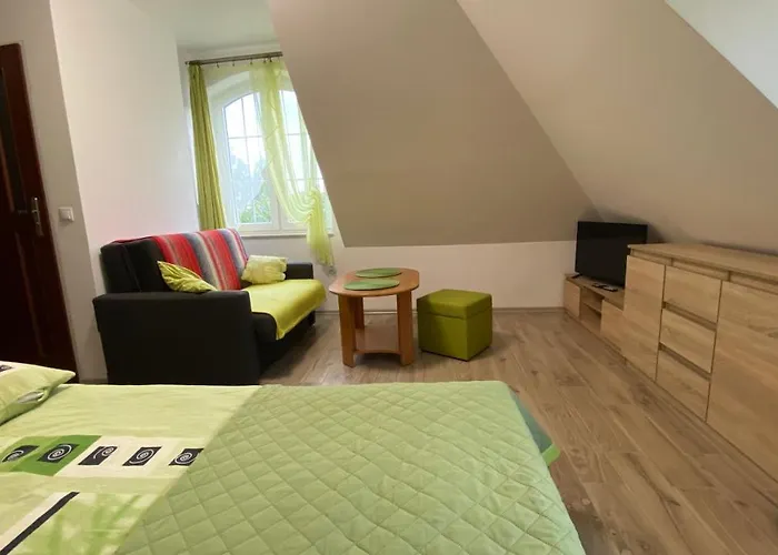 Δωμάτια σε οικογενειακή κατοικία Przystan